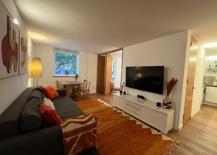 Heart Of Covent Garden Central Apartment - 2 Bed